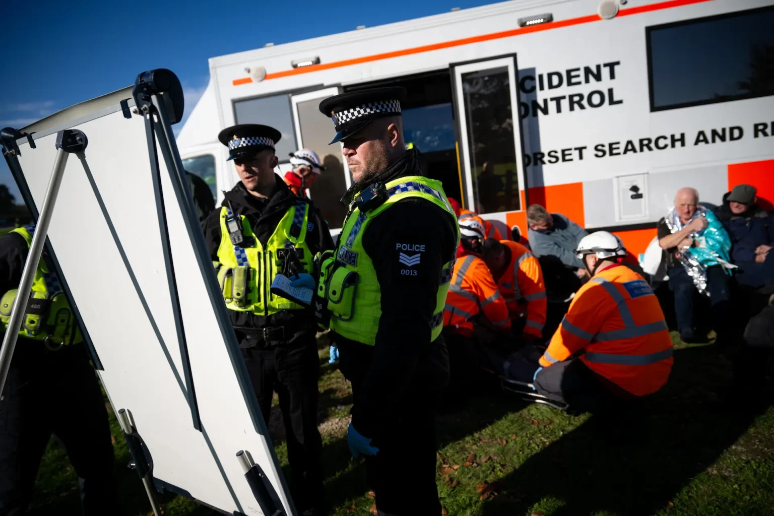 Police and DorSAR working together